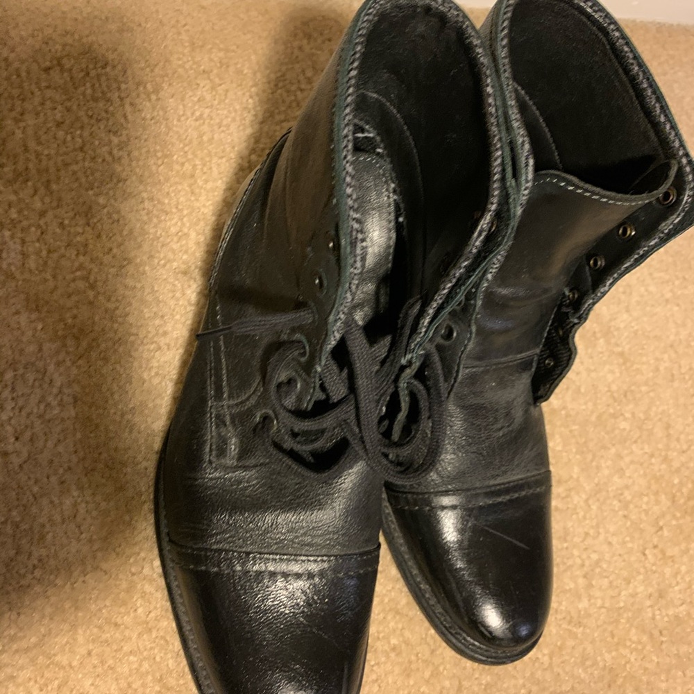 Boots - Picture 2 of 6